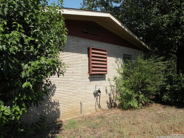 view of side of property