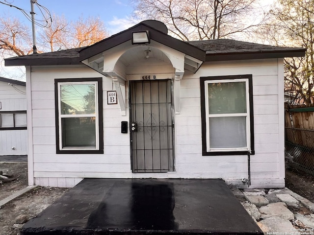 view of property entrance