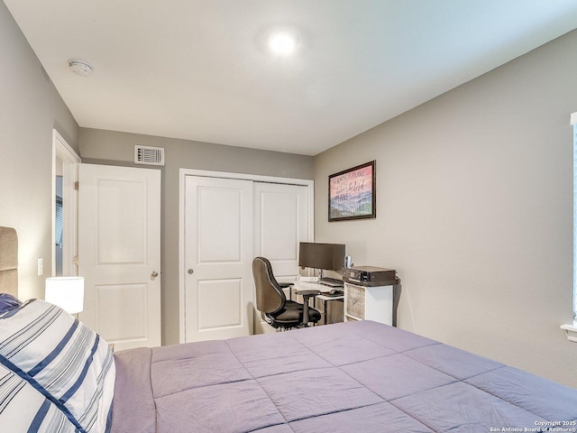 bedroom with a closet