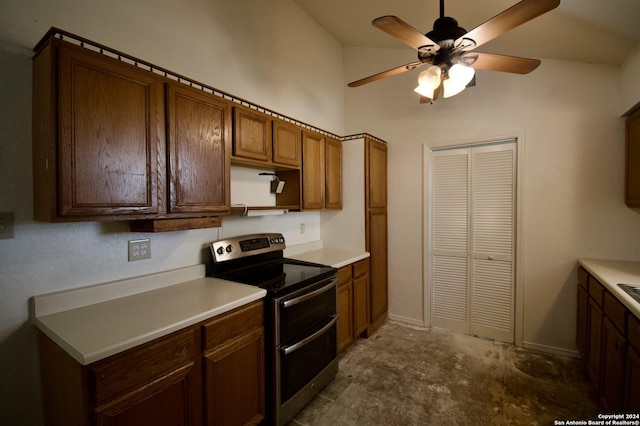 kitchen with ceiling fan and stainless steel range with electric stovetop