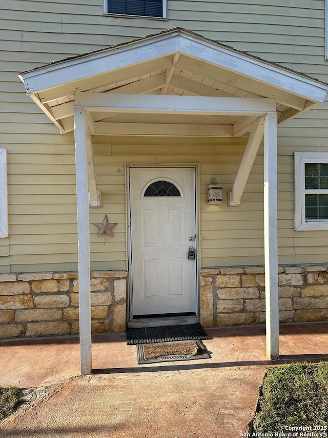 view of doorway to property