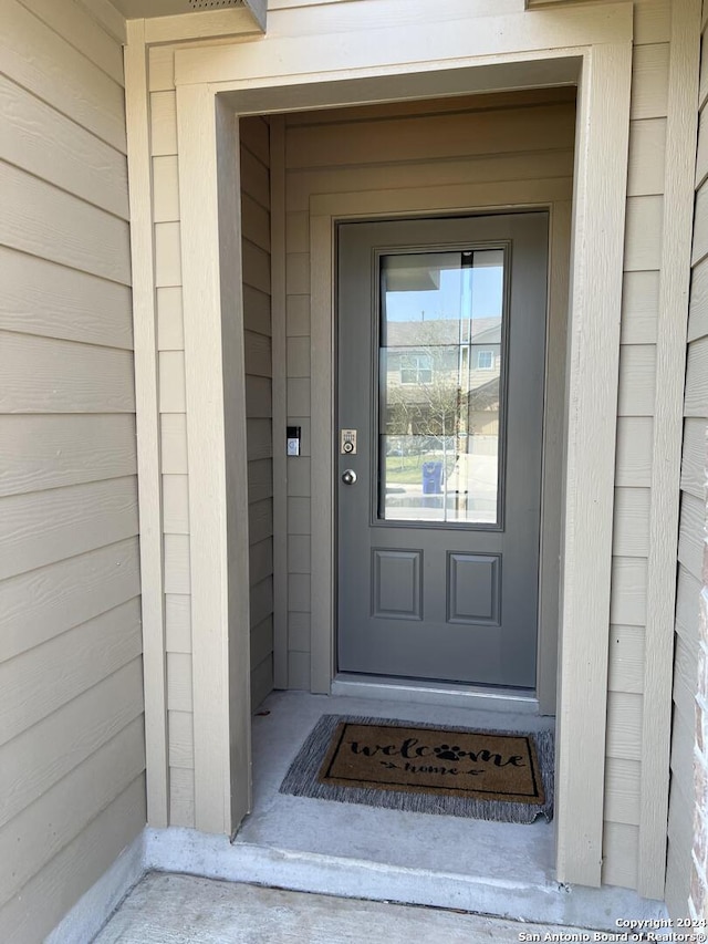 view of property entrance