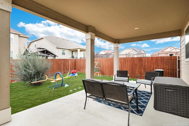 view of patio with outdoor lounge area