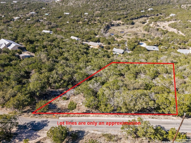 Listing photo 3 for 44 Cat Claw Mountain Rd, Concan TX 78838