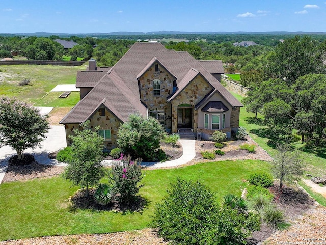 view of front of property with a front yard