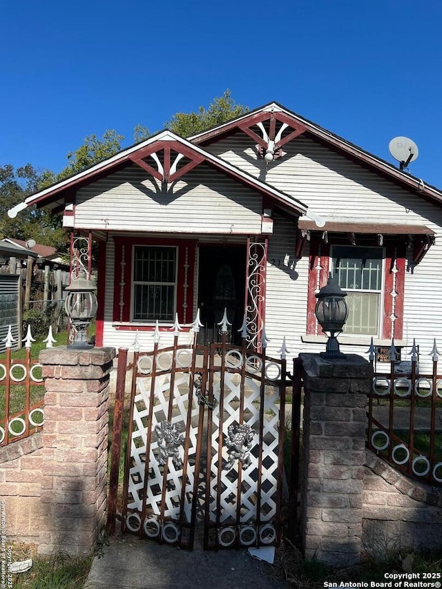 view of front of home featuring covered porch