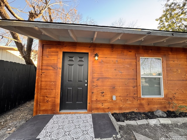 view of doorway to property