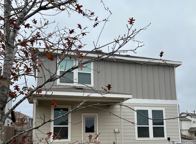 view of rear view of house