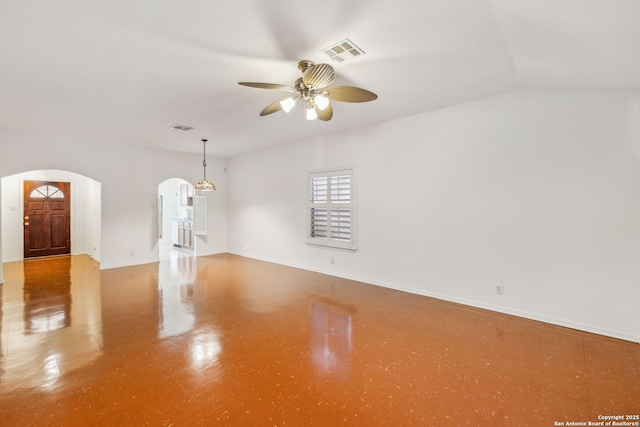 spare room with ceiling fan