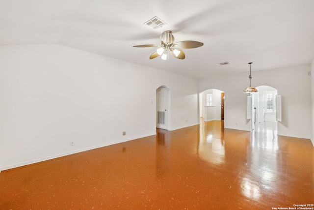 spare room featuring ceiling fan