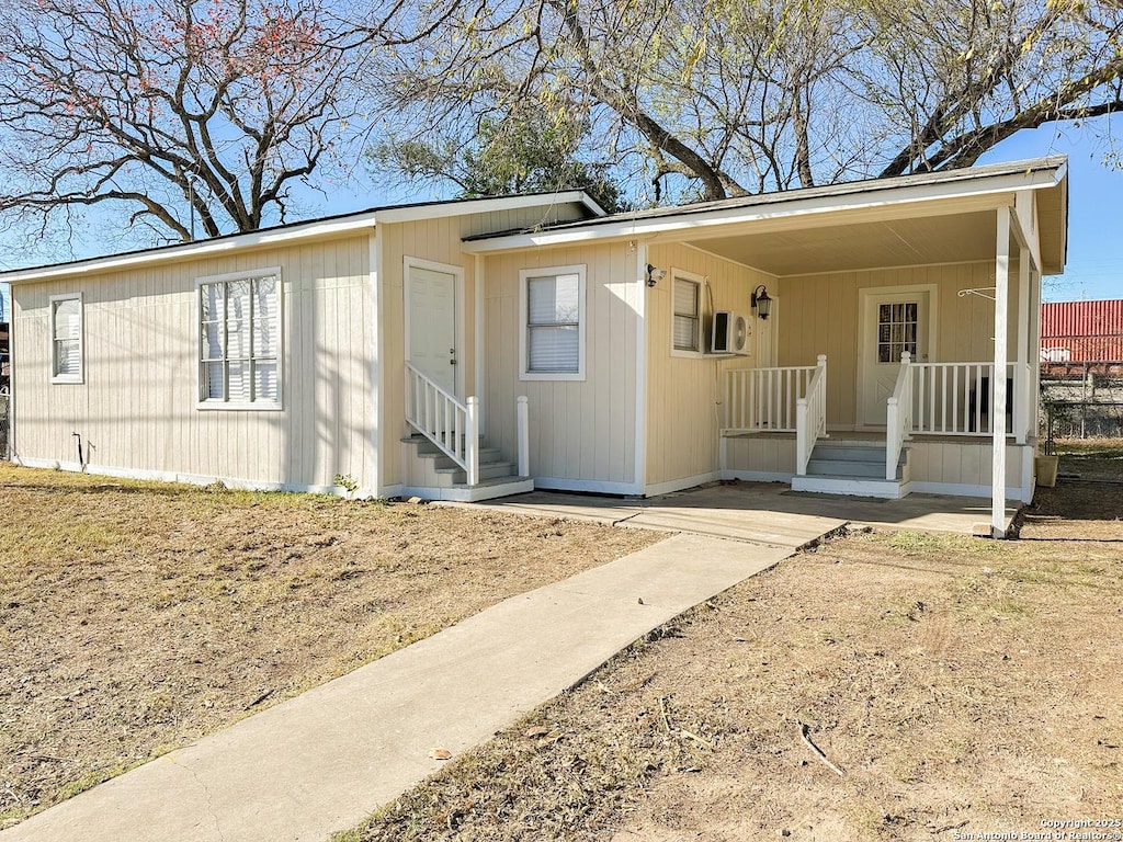 view of manufactured / mobile home