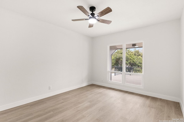 unfurnished room featuring light hardwood / wood-style flooring and ceiling fan