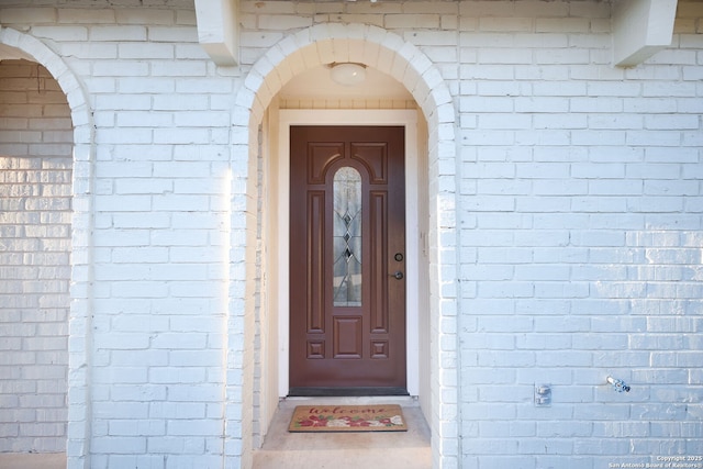 view of doorway to property