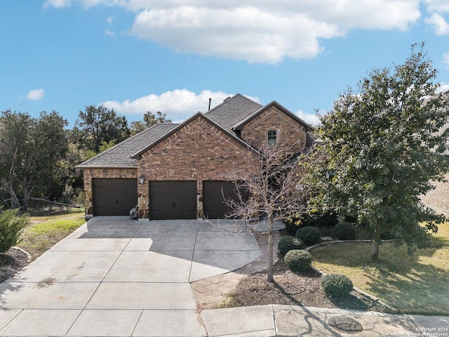 view of front facade with a garage