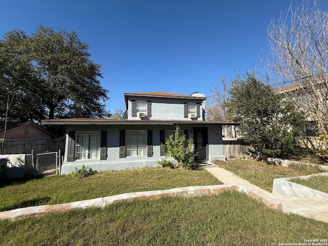 view of front of house featuring a front yard