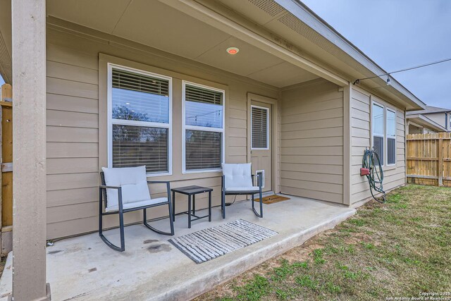 2917 Brogan Crk, New Braunfels, TX 78130 - view of patio