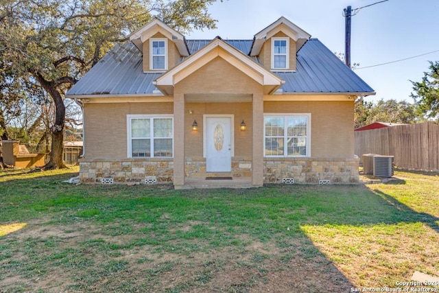 view of front of home with a front yard