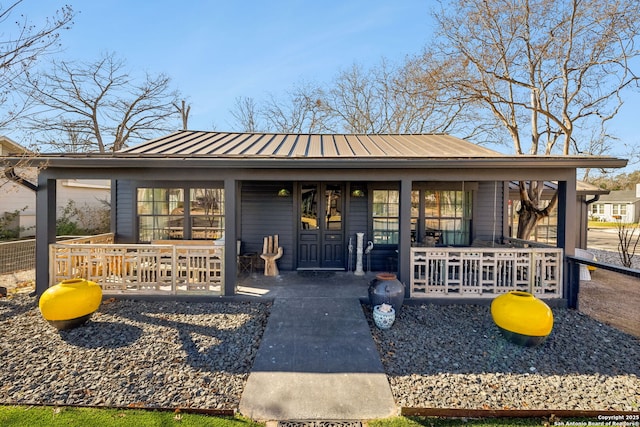 view of front of home with a porch