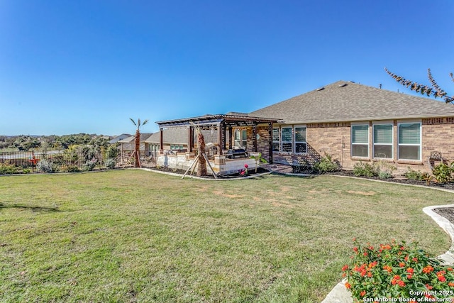 view of yard featuring a patio