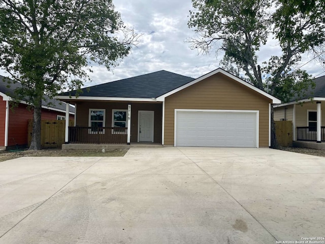 view of front facade with a garage