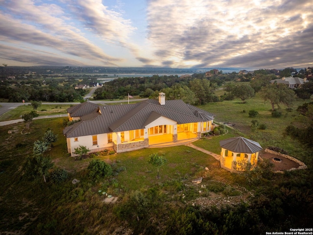 view of aerial view at dusk