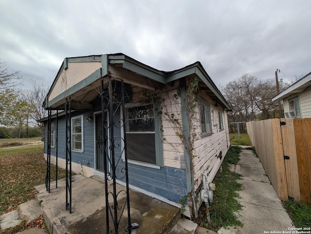 view of home's exterior