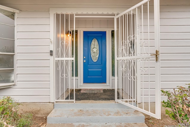 view of property entrance