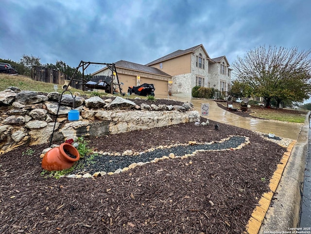 view of yard featuring a garage