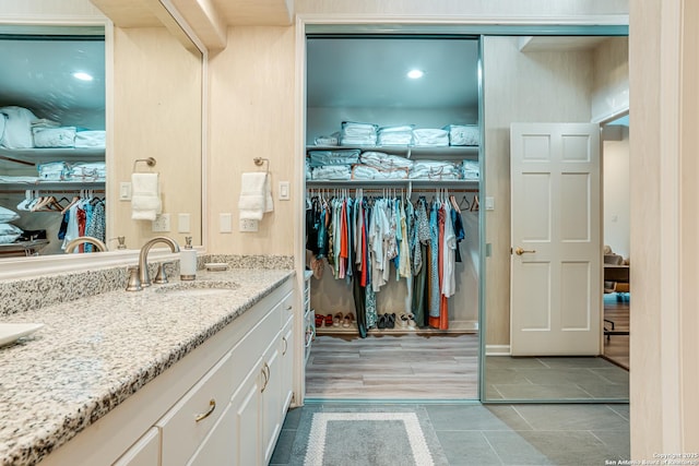 bathroom with vanity