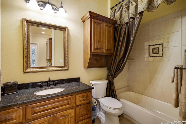 full bathroom featuring crown molding, vanity, shower / bath combo, and toilet