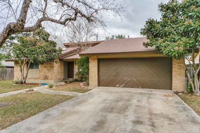 view of front facade with a garage