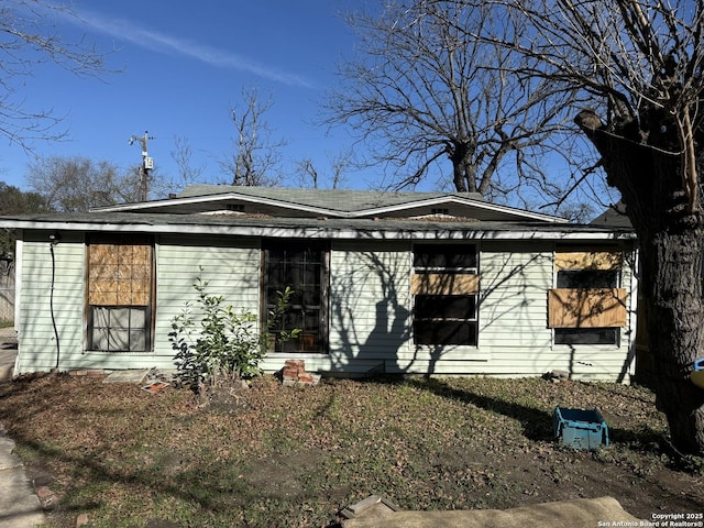 view of front of house