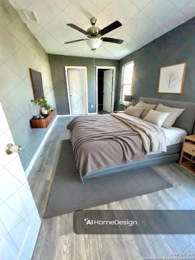 bedroom featuring ceiling fan