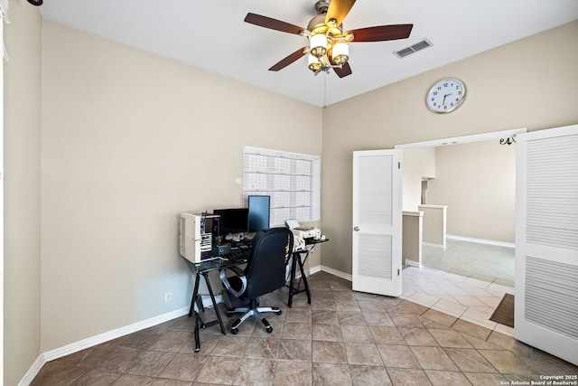 office featuring ceiling fan