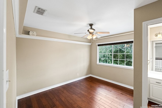 unfurnished room featuring ceiling fan and wood-type flooring