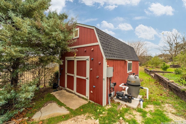 view of outbuilding