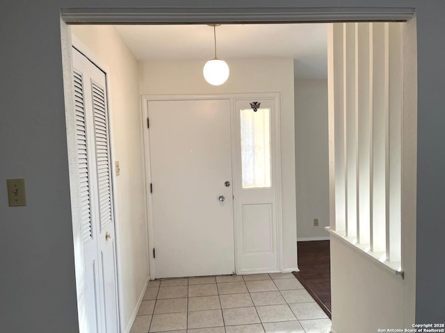 view of tiled entryway