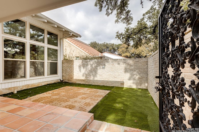 view of yard with a patio area