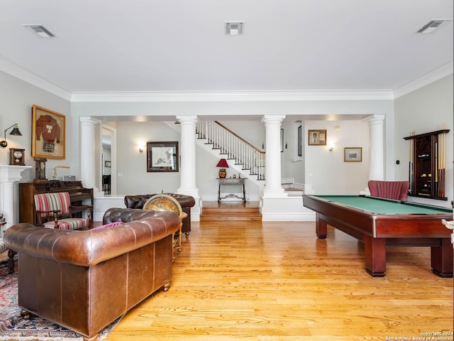 rec room with light hardwood / wood-style floors, crown molding, and pool table