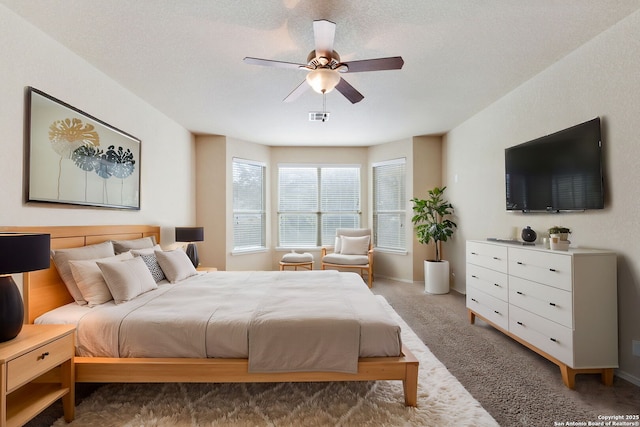 bedroom featuring carpet and ceiling fan