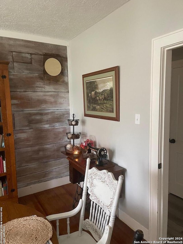 interior details with hardwood / wood-style flooring