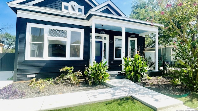 view of front of home with covered porch