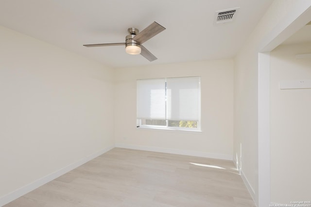 unfurnished room featuring ceiling fan and light hardwood / wood-style flooring