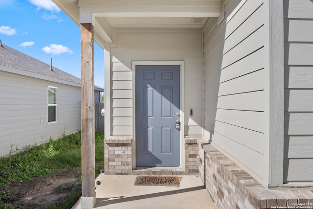 view of property entrance