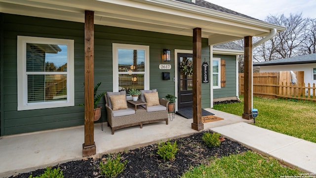 view of patio / terrace with covered porch