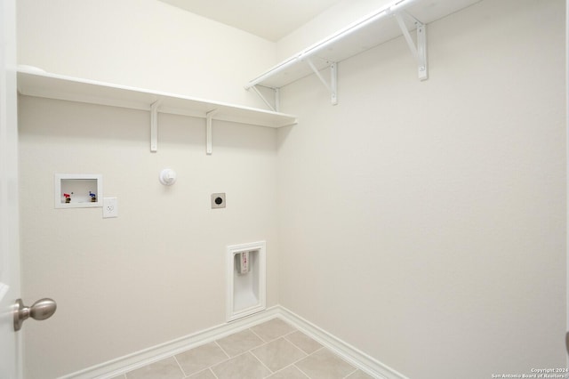 laundry area with washer hookup, electric dryer hookup, and hookup for a gas dryer