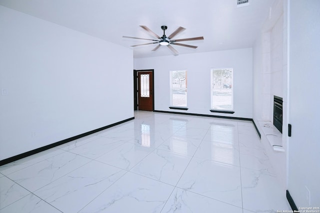 empty room with ceiling fan