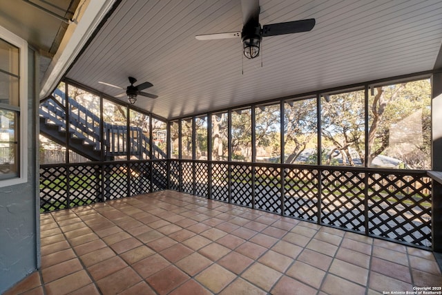 view of patio featuring ceiling fan