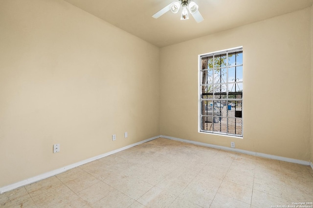 empty room with ceiling fan