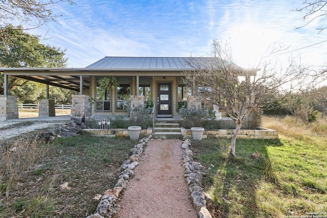 view of front facade featuring a porch